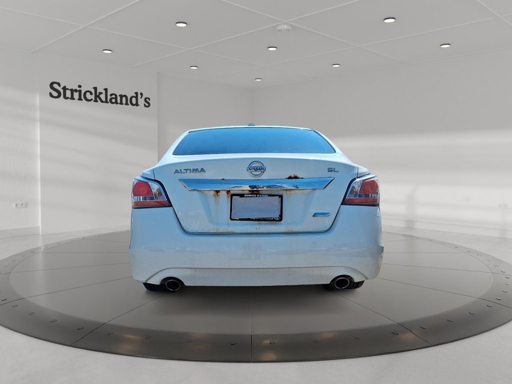2015 Nissan Altima Sedan 2.5 CVT in Stratford, Ontario - 3 - w1024h768px