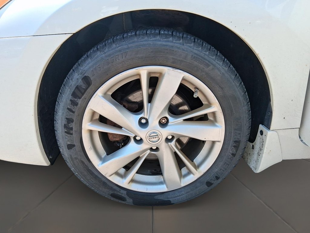 2015 Nissan Altima Sedan 2.5 CVT in Stratford, Ontario - 7 - w1024h768px