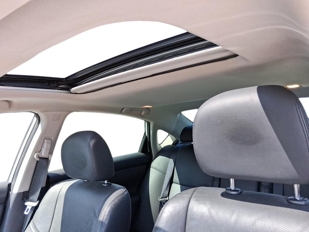 2015 Nissan Altima Sedan 2.5 CVT in Stratford, Ontario - 17 - w1024h768px