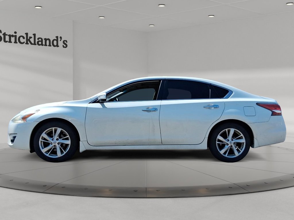 2015 Nissan Altima Sedan 2.5 CVT in Stratford, Ontario - 5 - w1024h768px