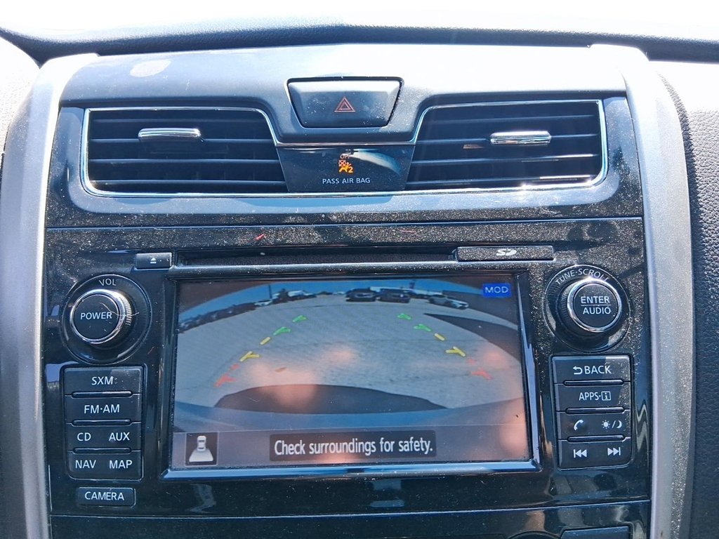 2015 Nissan Altima Sedan 2.5 CVT in Stratford, Ontario - 18 - w1024h768px
