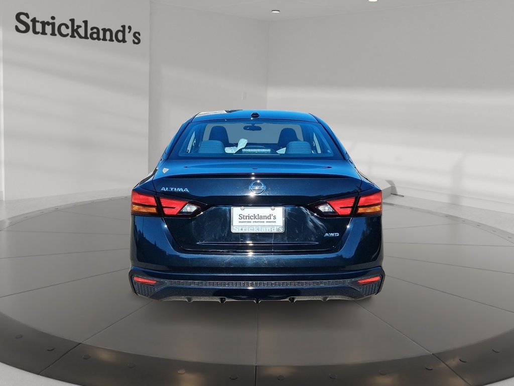 2020 Nissan Altima Sedan 2.5 S CVT in Stratford, Ontario - 3 - w1024h768px