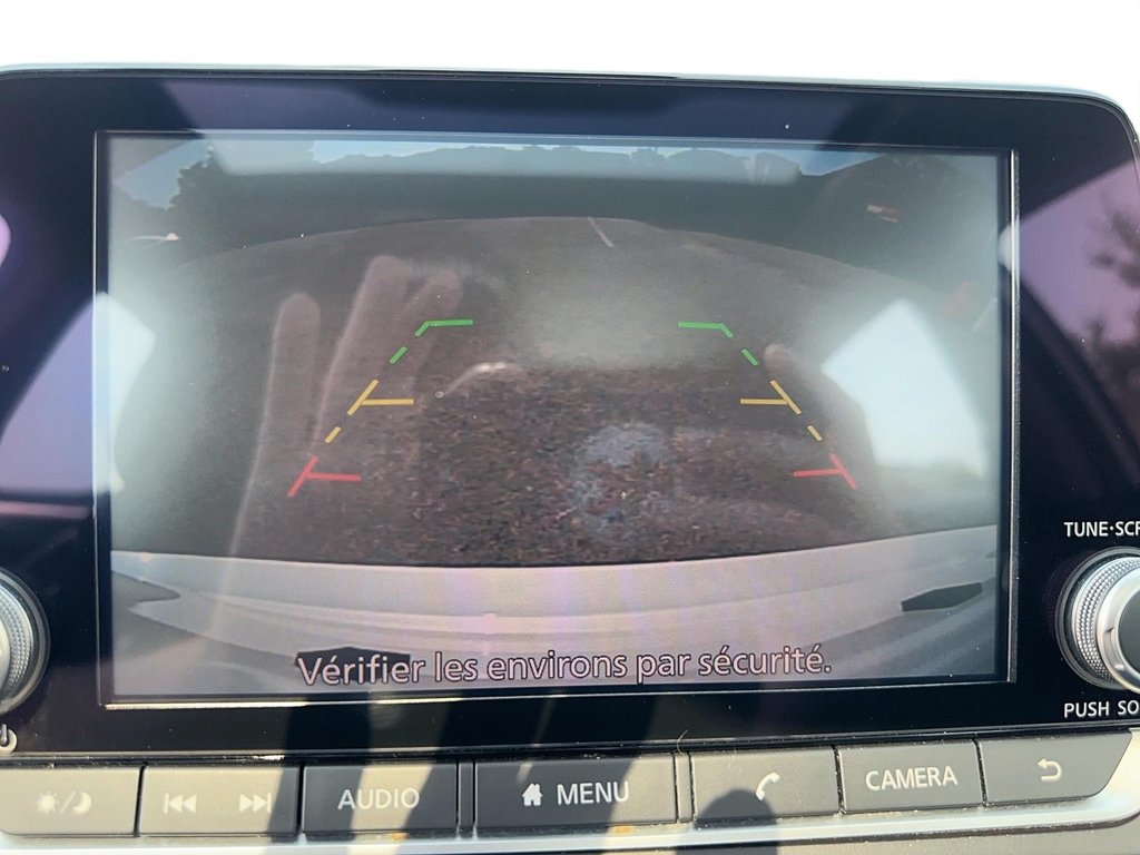 2023 Nissan Altima Sedan 2.5 SR CVT in Stratford, Ontario - 17 - w1024h768px