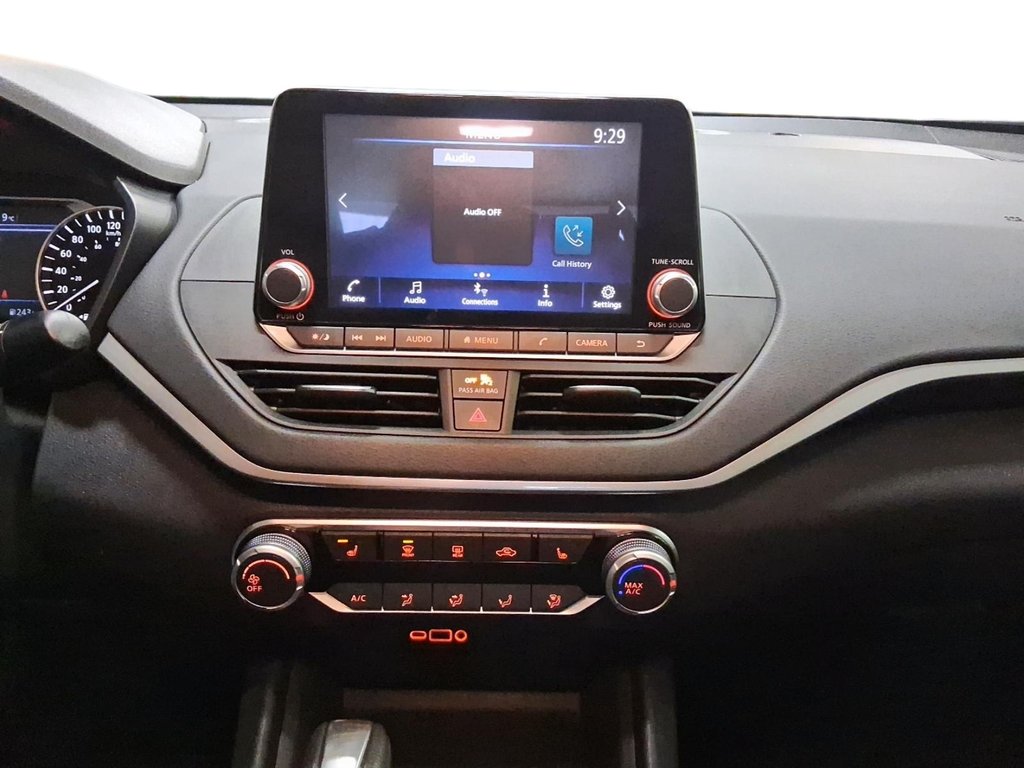 2025 Nissan Altima S AWD in Stratford, Ontario - 15 - w1024h768px