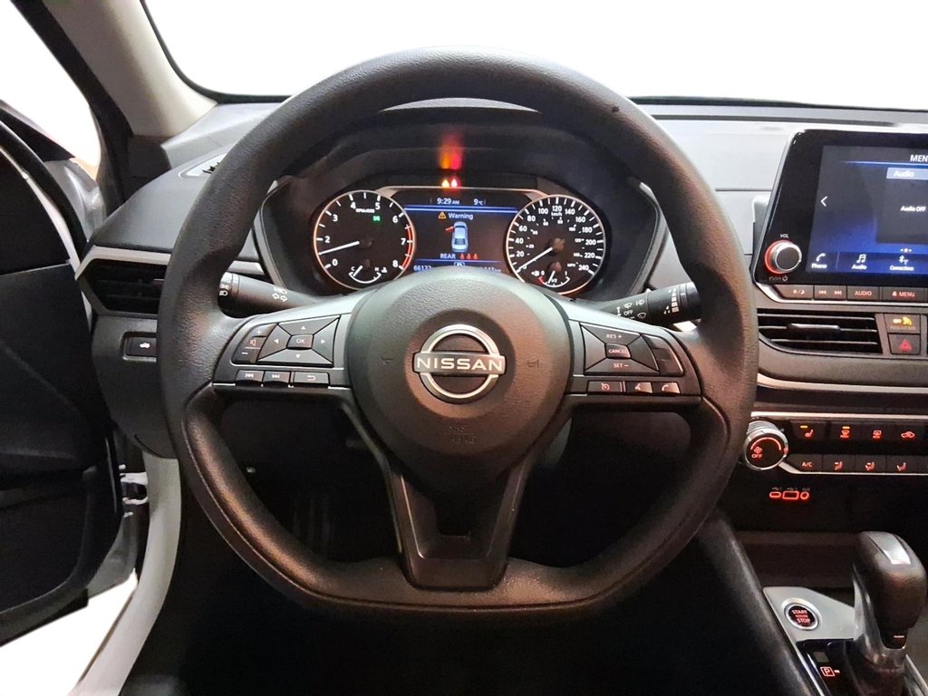 2025 Nissan Altima S AWD in Stratford, Ontario - 12 - w1024h768px