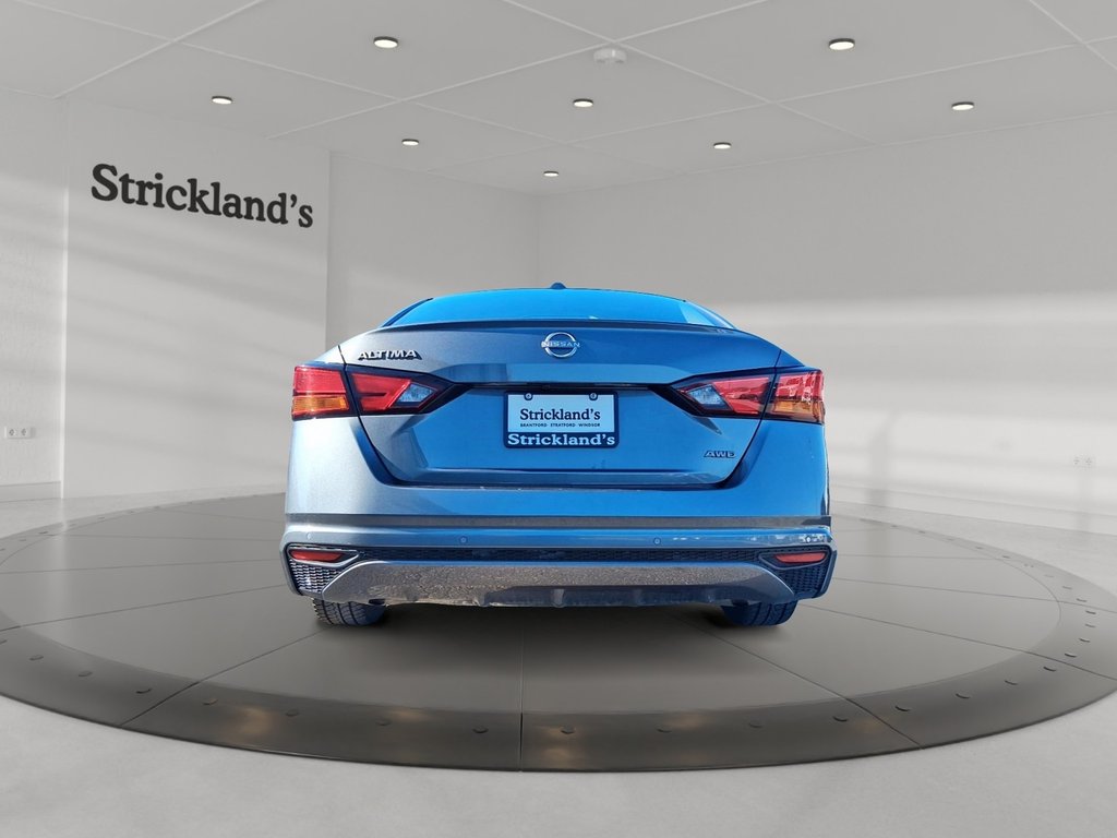 2025 Nissan Altima S AWD in Stratford, Ontario - 5 - w1024h768px