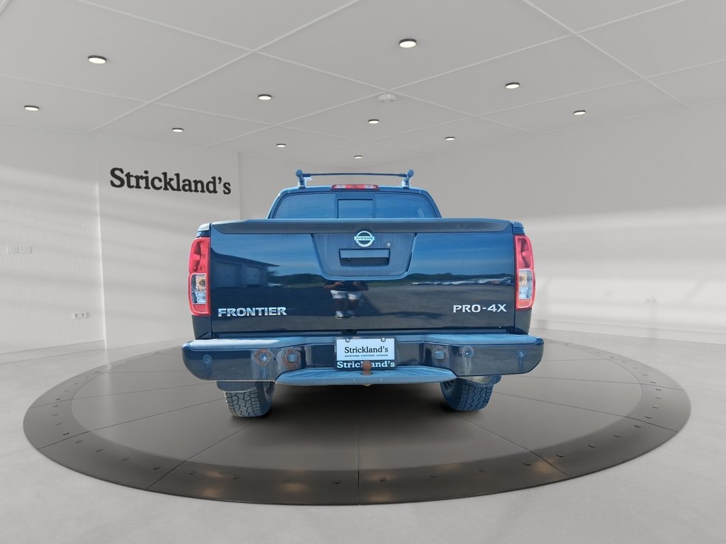 2018 Nissan Frontier King Cab PRO-4X 4X4 at in Stratford, Ontario - 3 - w1024h768px
