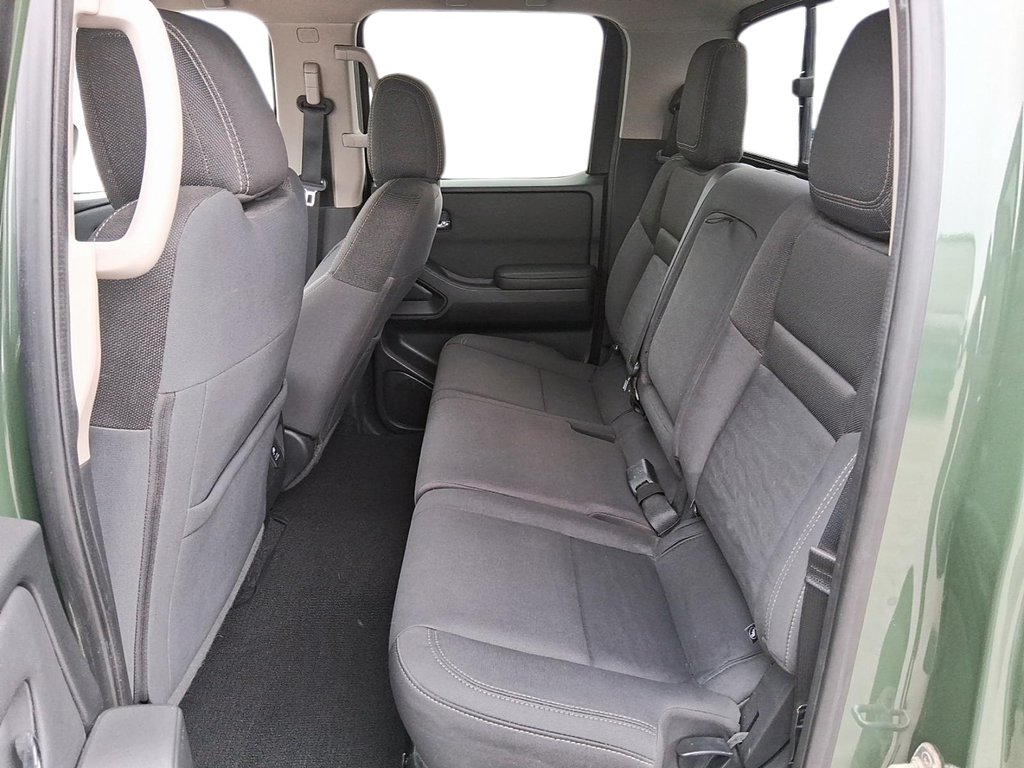 2022 Nissan Frontier Crew Cab SV 4x4 at in Stratford, Ontario - 8 - w1024h768px