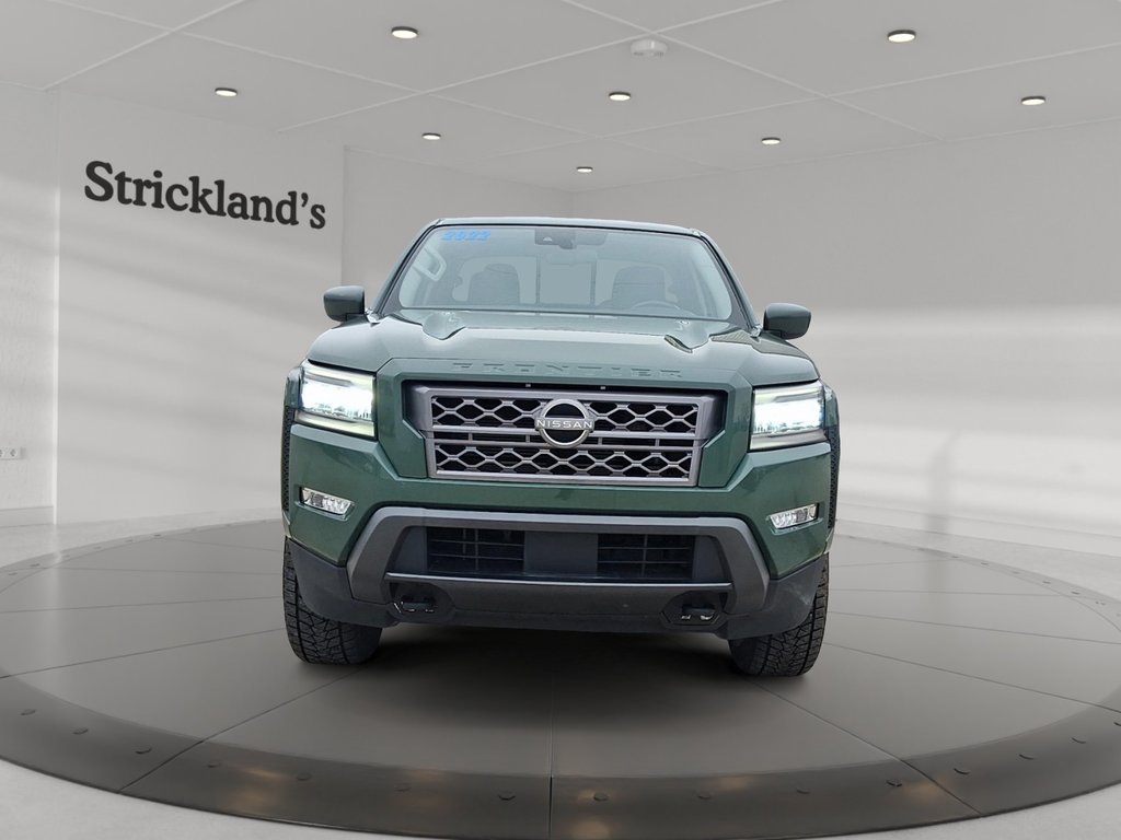 2022 Nissan Frontier Crew Cab SV 4x4 at in Stratford, Ontario - 2 - w1024h768px