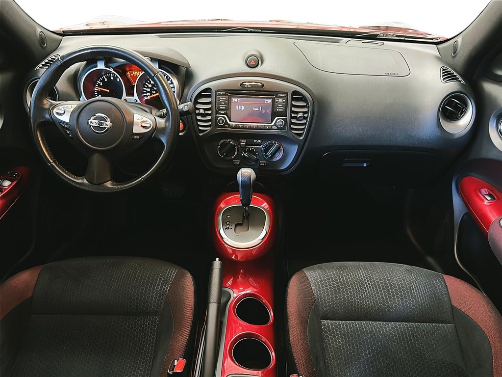 2016 Nissan Juke SV FWD CVT in Stratford, Ontario - 10 - w1024h768px