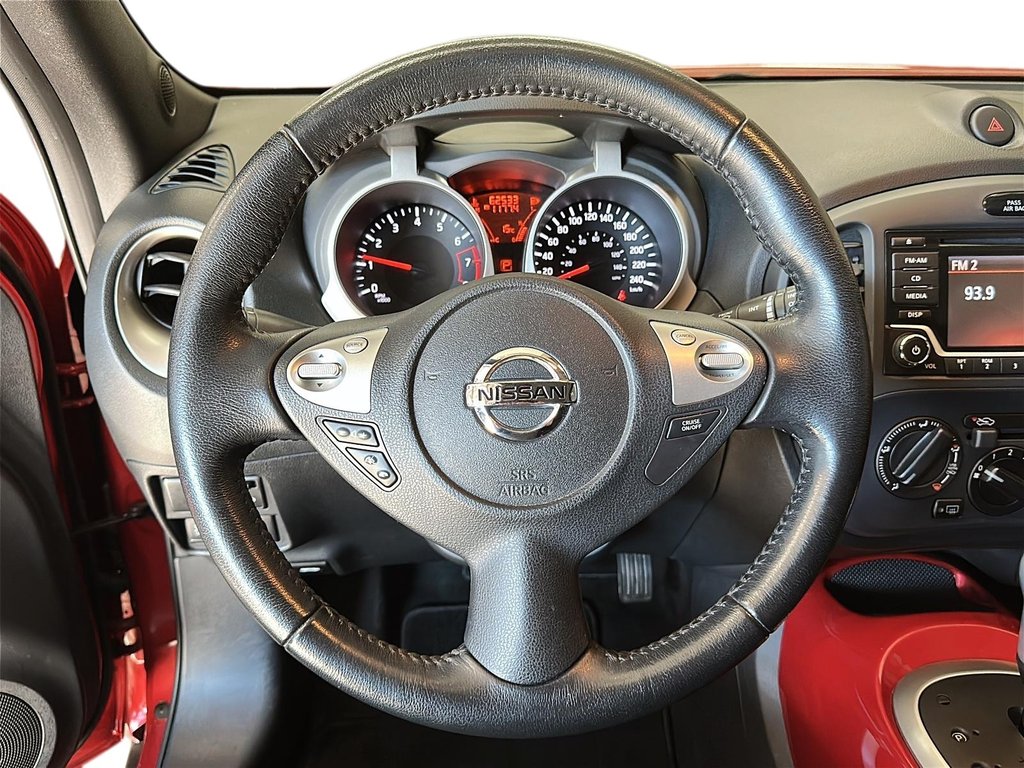 2016 Nissan Juke SV FWD CVT in Stratford, Ontario - 11 - w1024h768px