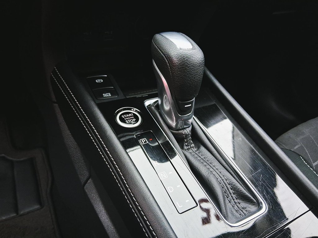 2025 Nissan Kicks Play SV FWD in Stratford, Ontario - 17 - w1024h768px