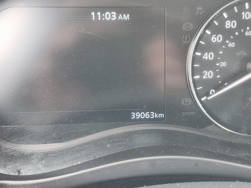 2025 Nissan Kicks Play SV FWD in Stratford, Ontario - 12 - w1024h768px