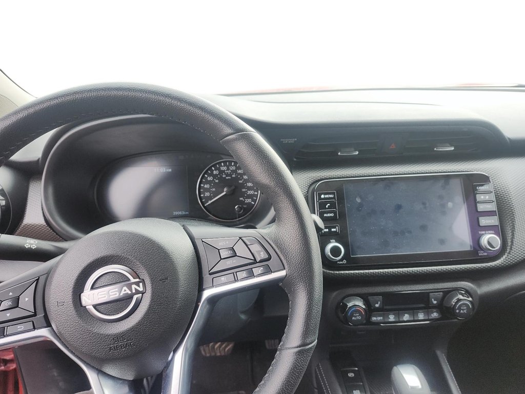 2025 Nissan Kicks Play SV FWD in Stratford, Ontario - 13 - w1024h768px
