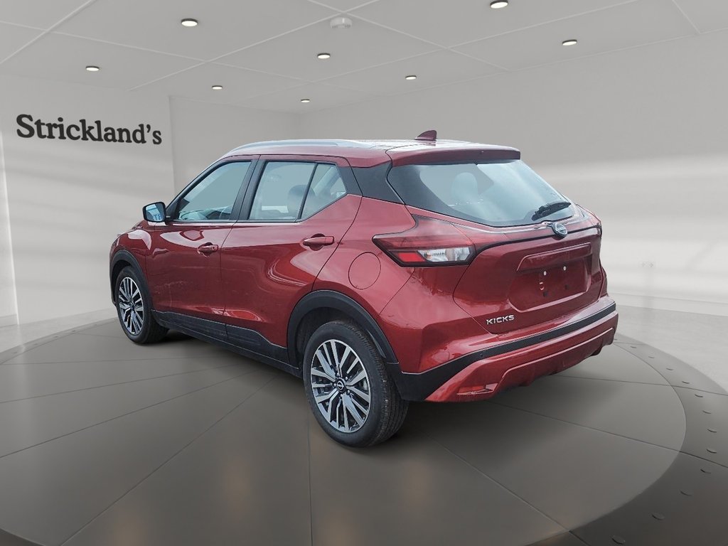 2025 Nissan Kicks Play SV FWD in Stratford, Ontario - 4 - w1024h768px