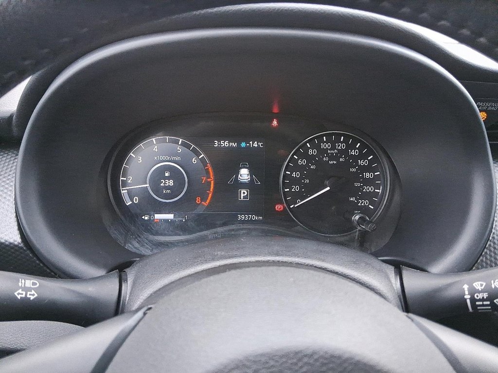 2025 Nissan Kicks Play SV FWD in Stratford, Ontario - 14 - w1024h768px