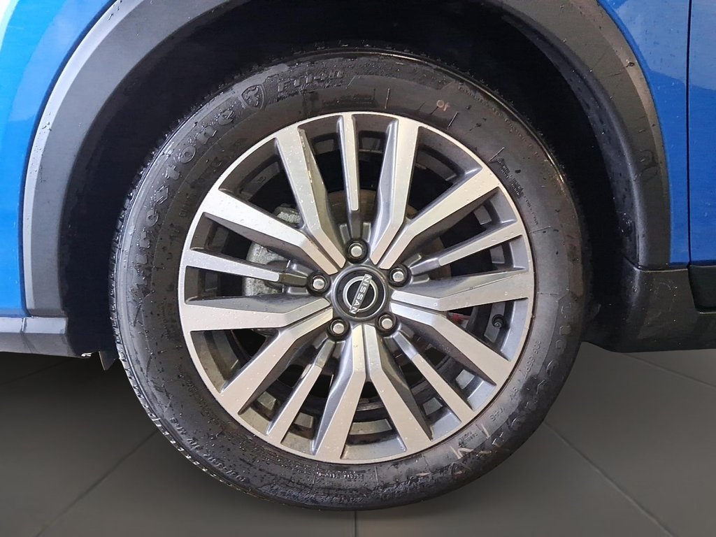 2025 Nissan Kicks Play SV FWD in Stratford, Ontario - 7 - w1024h768px