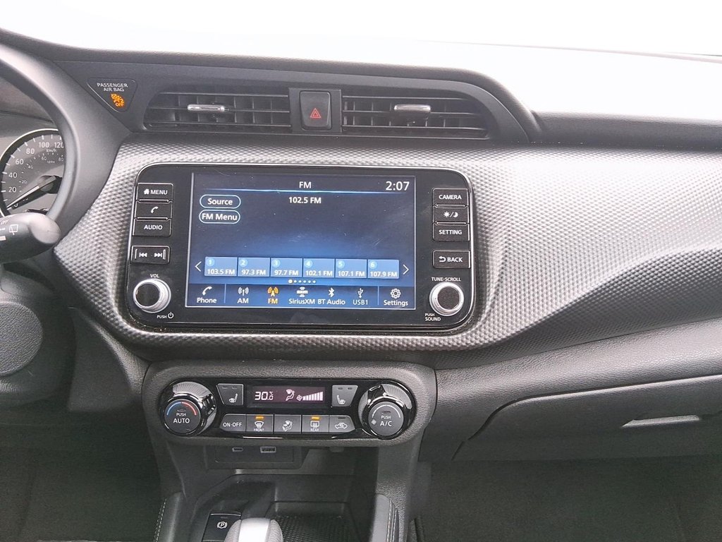 2025 Nissan Kicks Play SV FWD in Stratford, Ontario - 15 - w1024h768px