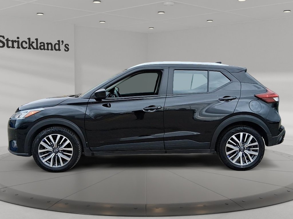 2025 Nissan Kicks Play SV FWD in Stratford, Ontario - 5 - w1024h768px