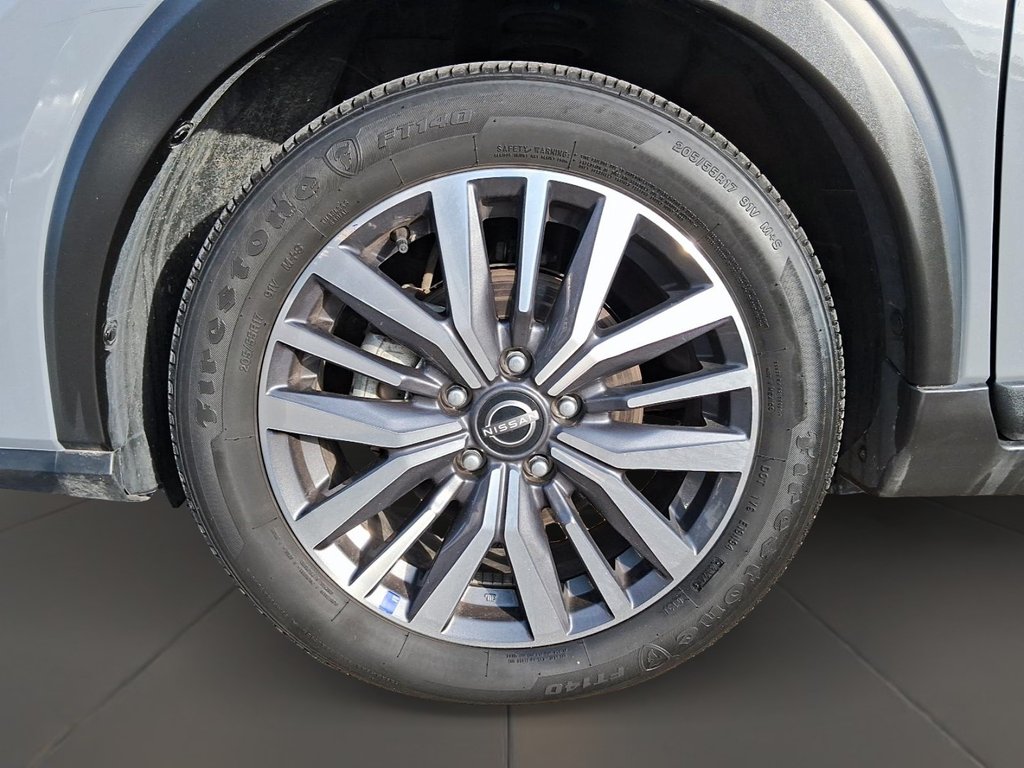 2025 Nissan Kicks Play SV FWD in Stratford, Ontario - 7 - w1024h768px