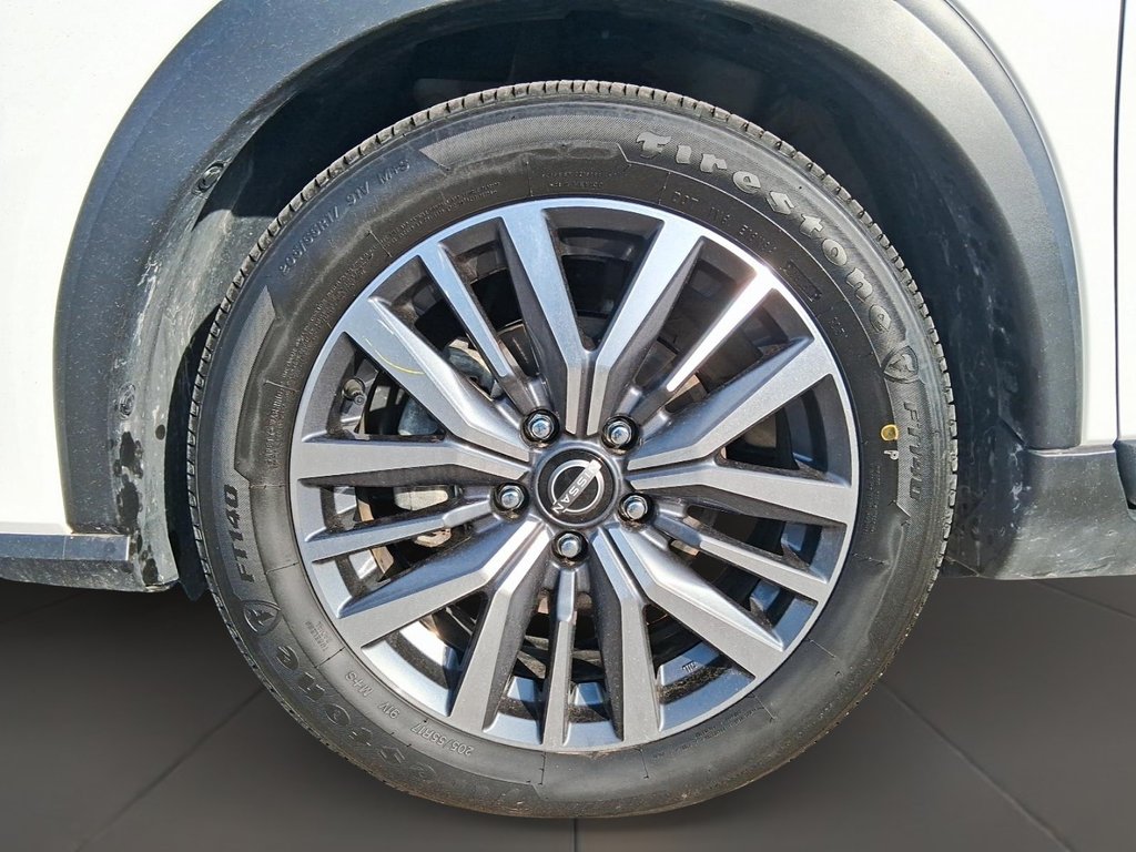 2025 Nissan Kicks Play SV FWD in Stratford, Ontario - 7 - w1024h768px
