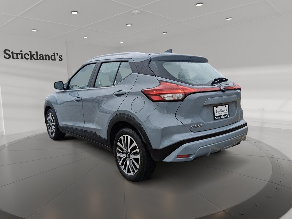 2025 Nissan Kicks Play SV FWD in Stratford, Ontario - 4 - w1024h768px