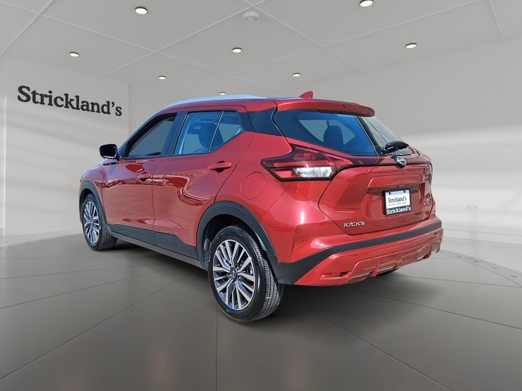 2025 Nissan Kicks Play SV FWD in Stratford, Ontario - 4 - w1024h768px