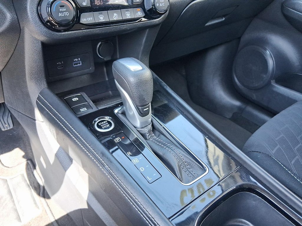 2025 Nissan Kicks Play SV FWD in Stratford, Ontario - 16 - w1024h768px