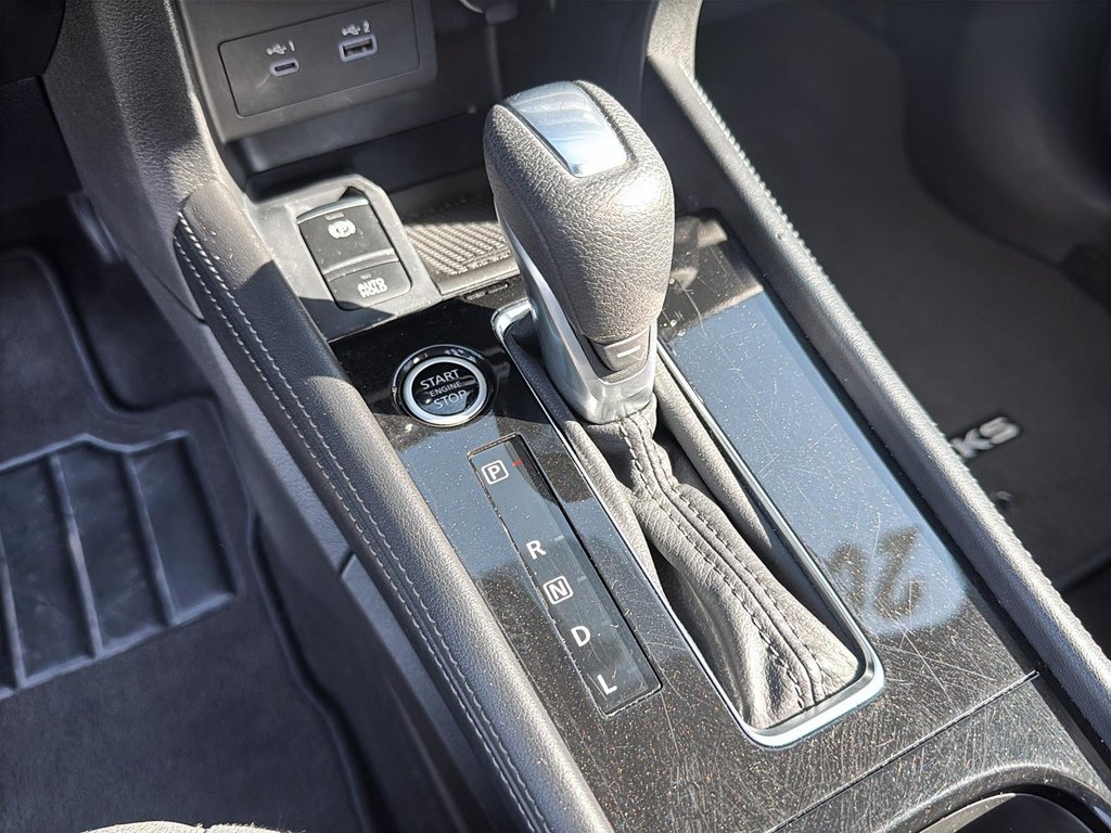 2025 Nissan Kicks Play SV FWD in Stratford, Ontario - 14 - w1024h768px
