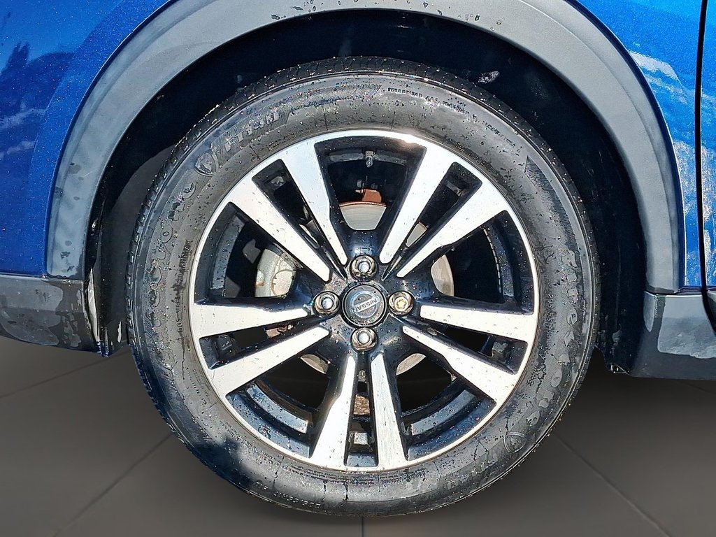 2019 Nissan Kicks SV CVT in Stratford, Ontario - 7 - w1024h768px