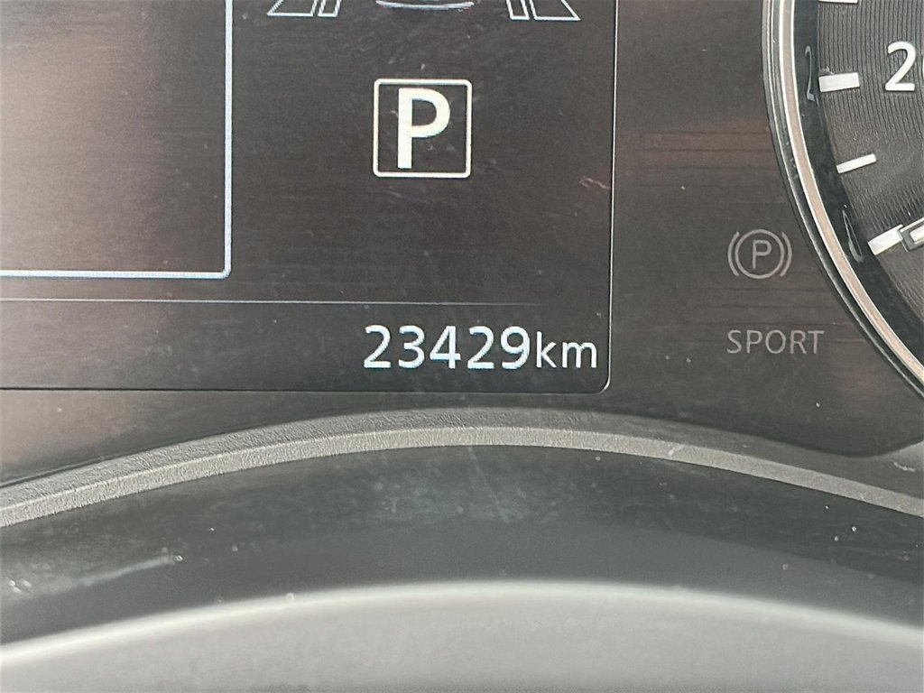 2024 Nissan Kicks SV FWD in Stratford, Ontario - 12 - w1024h768px