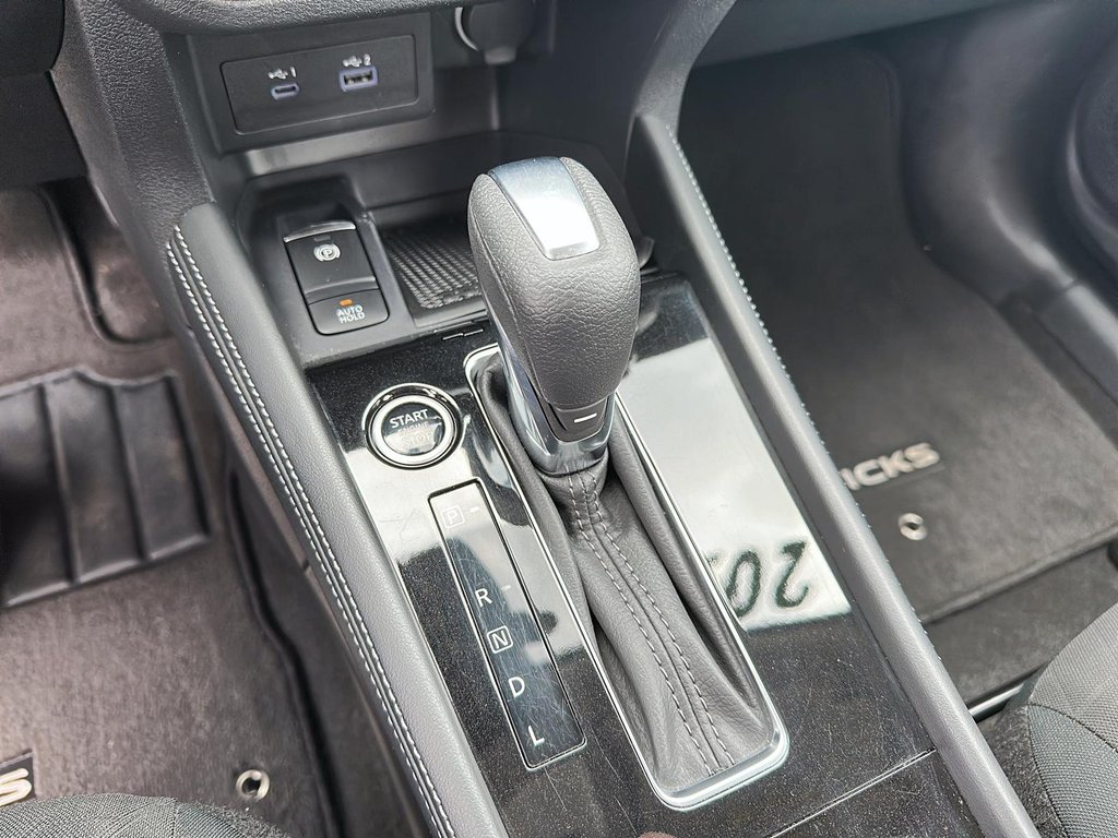 2024 Nissan Kicks SV FWD in Stratford, Ontario - 14 - w1024h768px