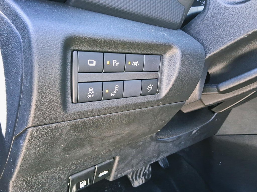 2024 Nissan Kicks S FWD in Stratford, Ontario - 17 - w1024h768px