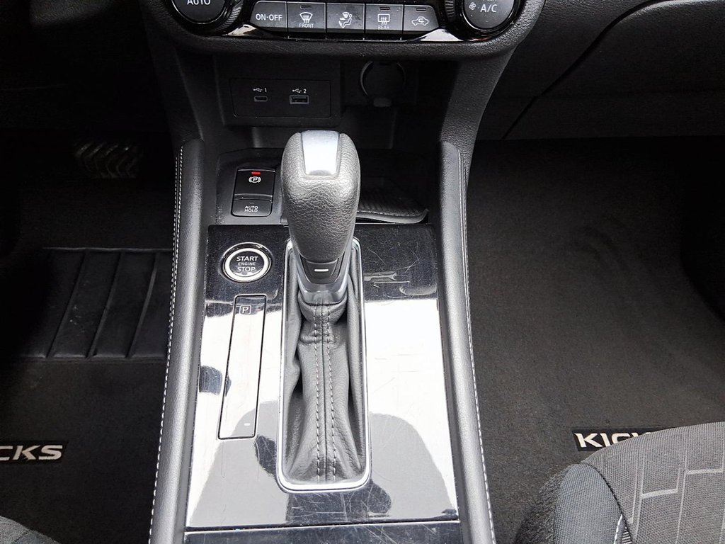 2024 Nissan Kicks SV FWD in Stratford, Ontario - 17 - w1024h768px
