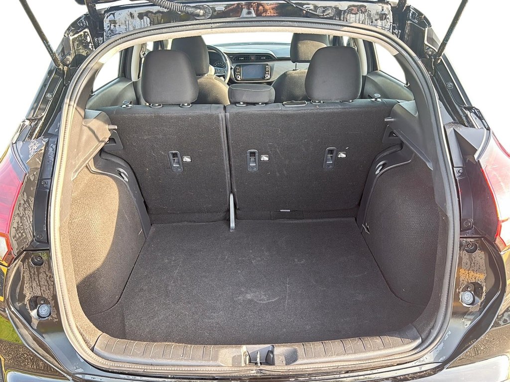 2024 Nissan Kicks SV FWD in Stratford, Ontario - 6 - w1024h768px
