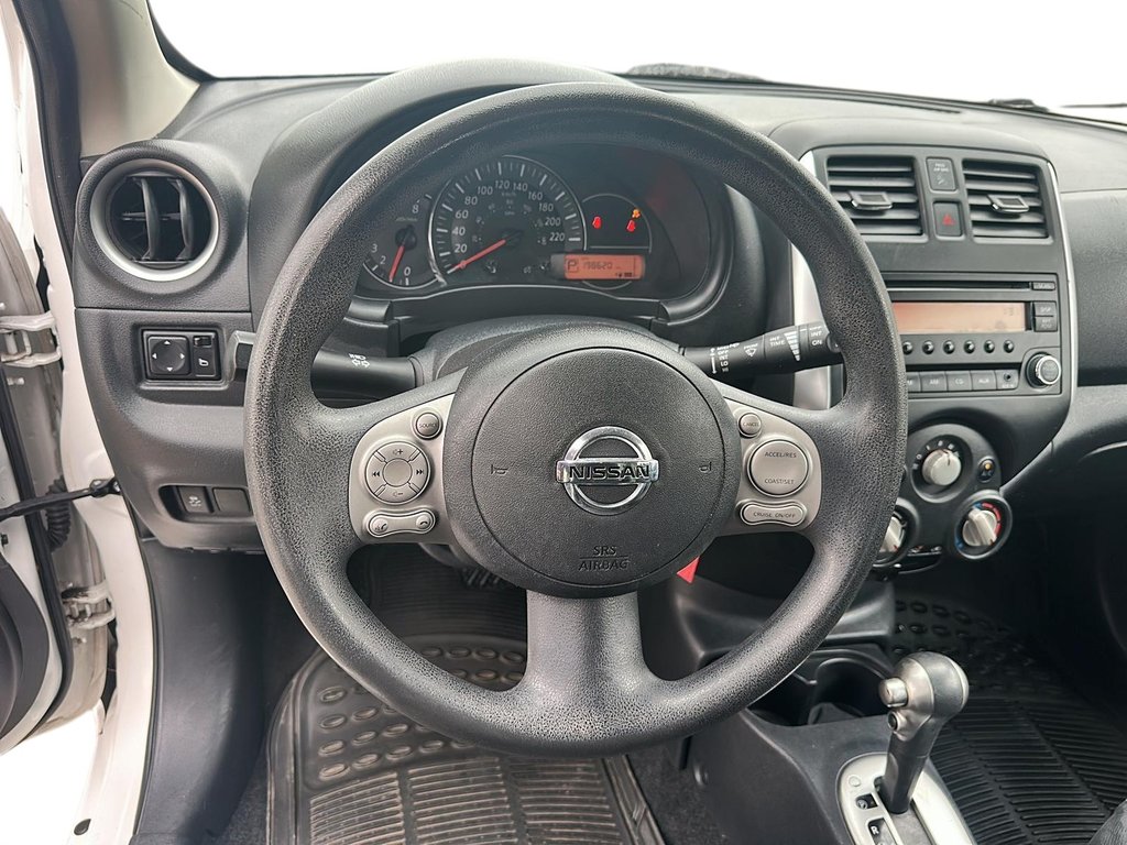 2015 Nissan Micra 1.6 S at in Stratford, Ontario - 11 - w1024h768px