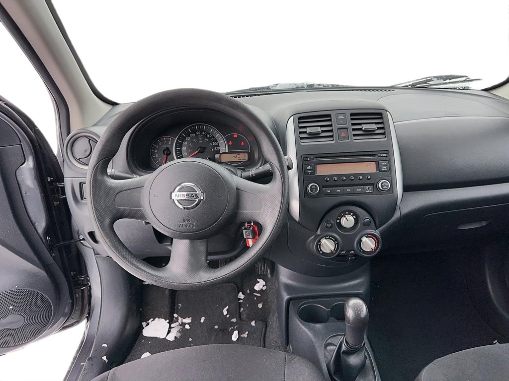 2017 Nissan Micra 1.6 SR 5sp in Stratford, Ontario - 8 - w1024h768px