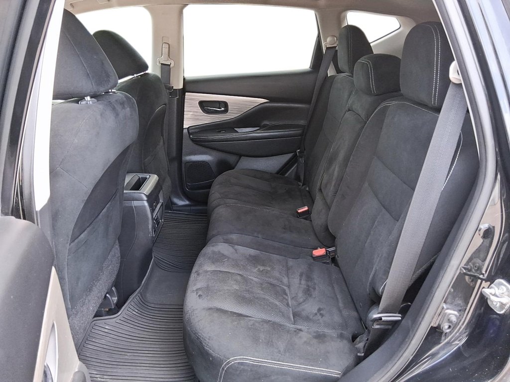 2015 Nissan Murano SV AWD CVT in Stratford, Ontario - 9 - w1024h768px