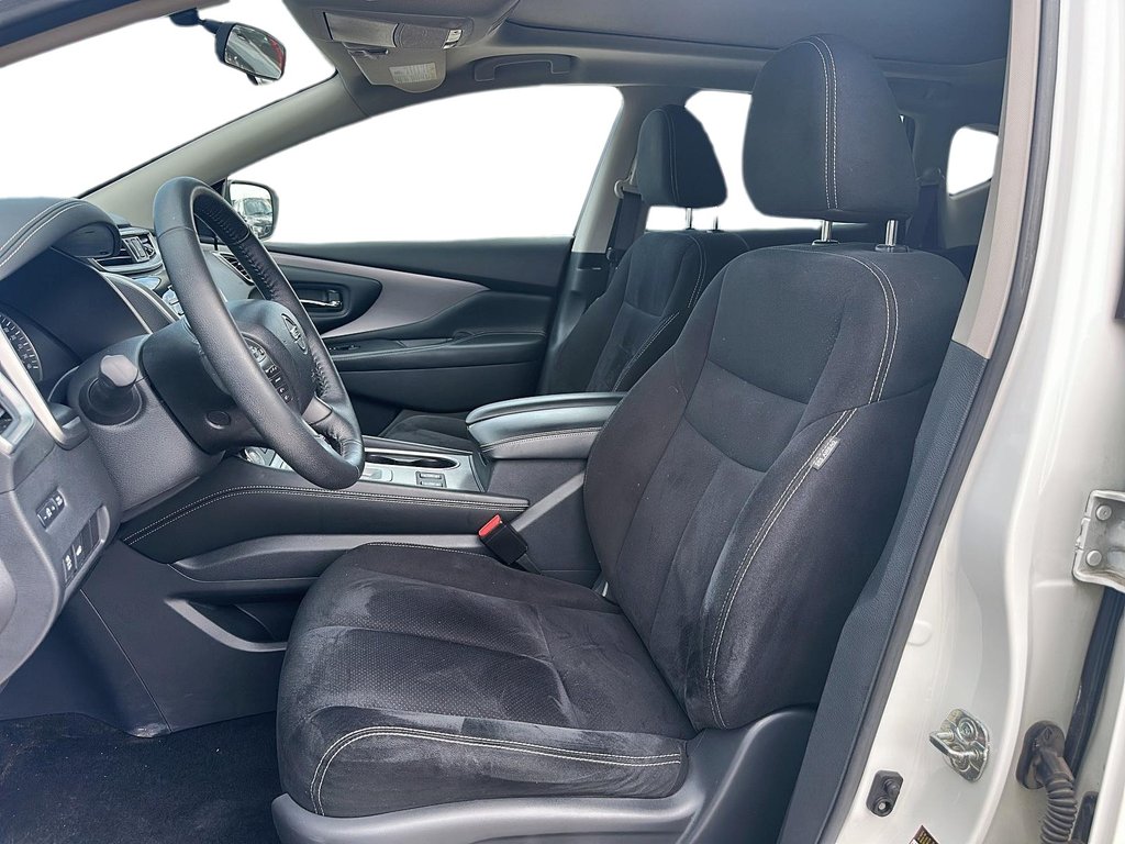 2019 Nissan Murano SV AWD CVT in Stratford, Ontario - 8 - w1024h768px