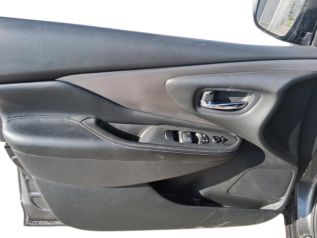 2021 Nissan Murano S FWD CVT in Stratford, Ontario - 11 - w1024h768px