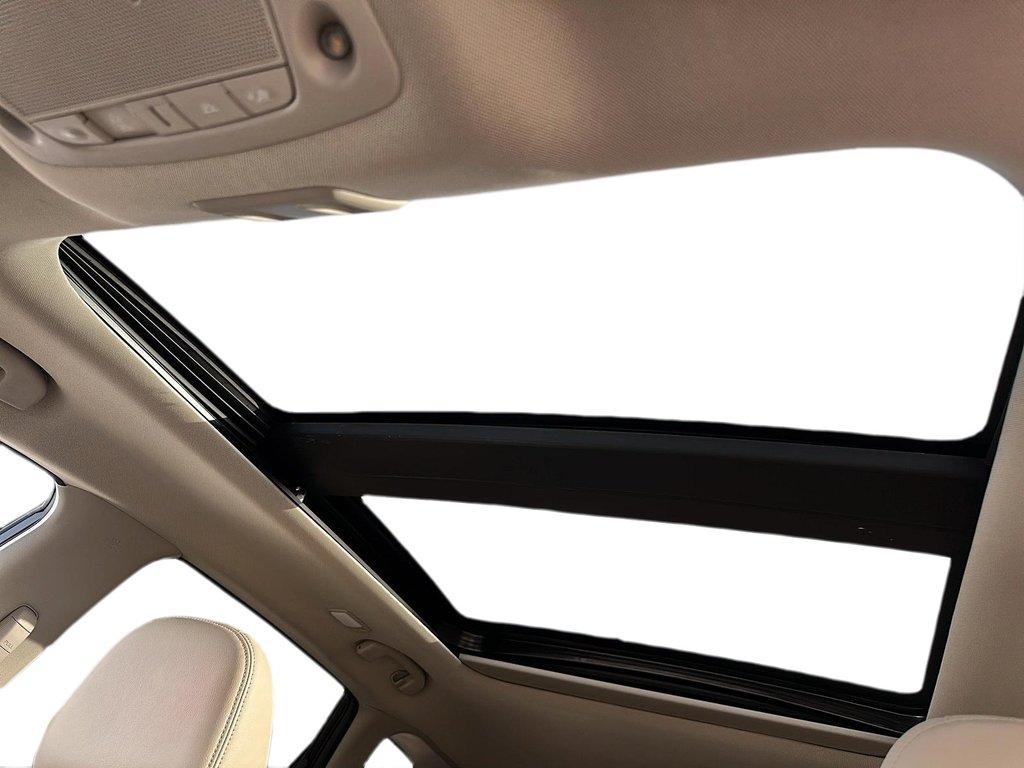 2023 Nissan Murano SL AWD CVT in Stratford, Ontario - 16 - w1024h768px