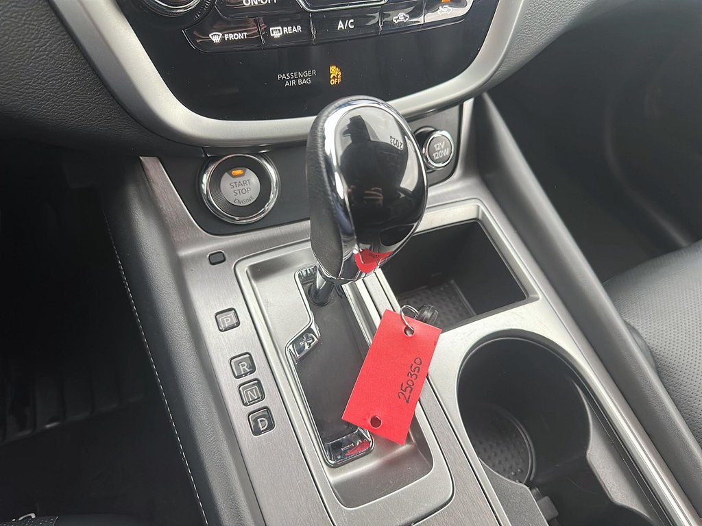 2023 Nissan Murano SL AWD CVT in Stratford, Ontario - 14 - w1024h768px