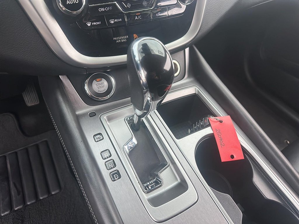 2023 Nissan Murano SV AWD CVT in Stratford, Ontario - 13 - w1024h768px