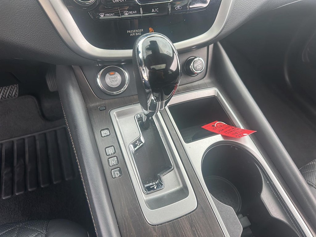 2023 Nissan Murano Platinum AWD CVT in Stratford, Ontario - 14 - w1024h768px