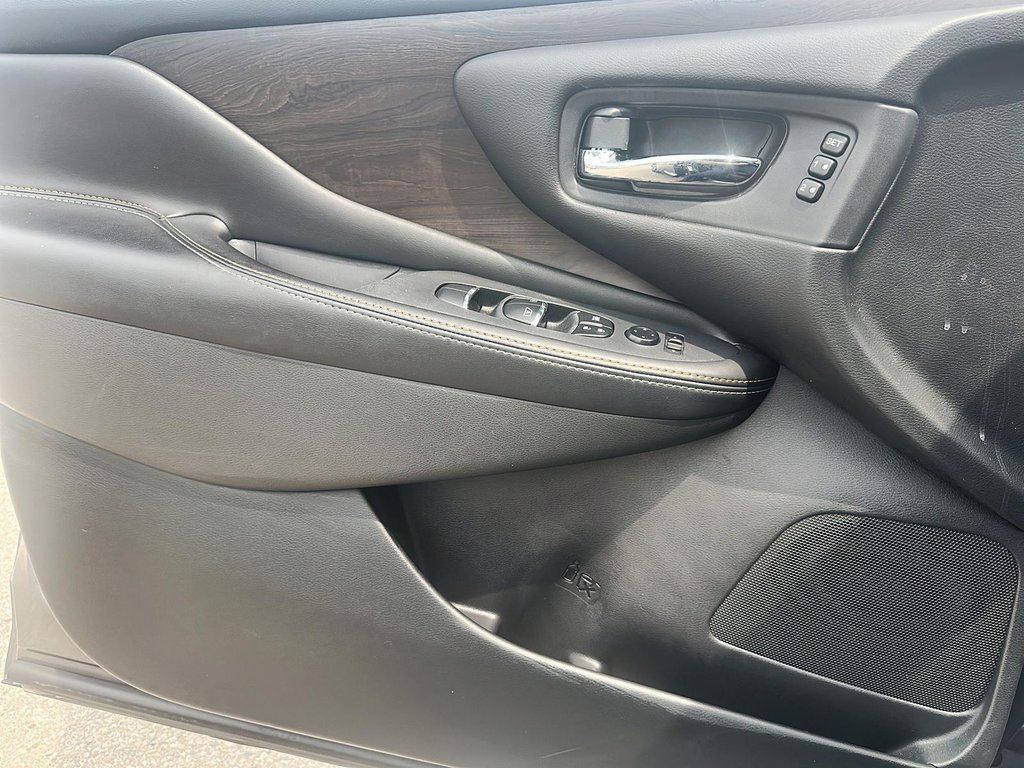 2023 Nissan Murano Platinum AWD CVT in Stratford, Ontario - 10 - w1024h768px