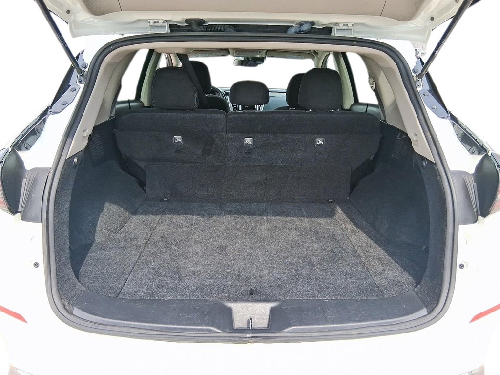 2023 Nissan Murano S AWD CVT in Stratford, Ontario - 6 - w1024h768px