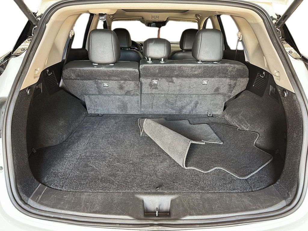 2024 Nissan Murano AWD SV in Stratford, Ontario - 6 - w1024h768px