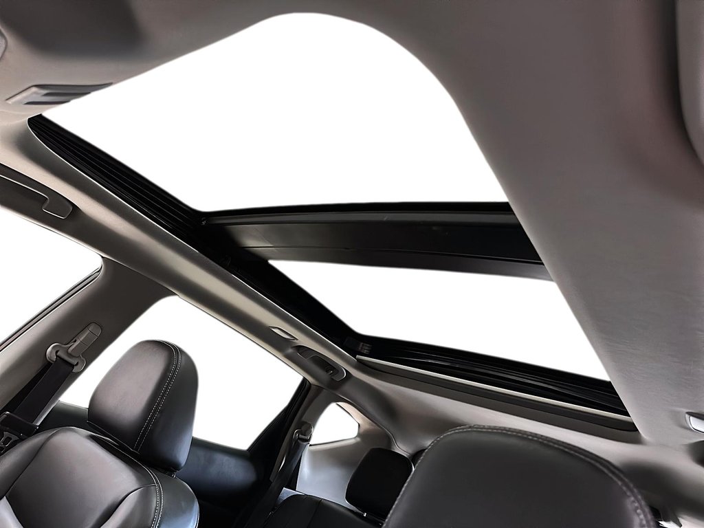 2024 Nissan Murano AWD SV in Stratford, Ontario - 16 - w1024h768px