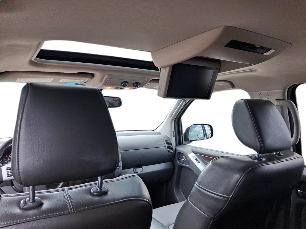 2012 Nissan Pathfinder LE AWD at in Stratford, Ontario - 18 - w1024h768px