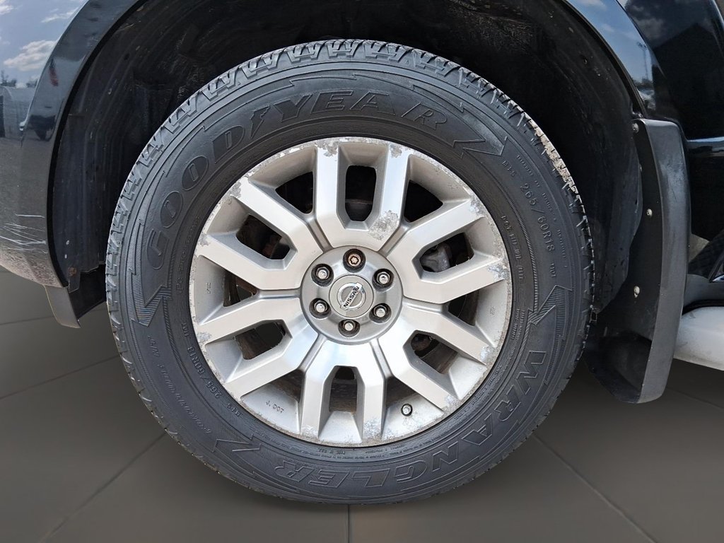2012 Nissan Pathfinder LE AWD at in Stratford, Ontario - 8 - w1024h768px